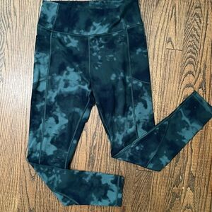Victoria's Secret Active Tie-Dye Leggings